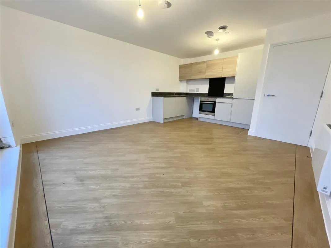 Flat Wimborne Road in Poole