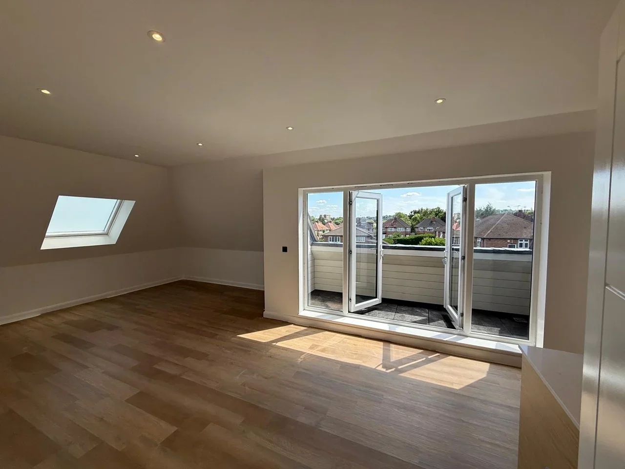 Flat Warwick Close in Greater London