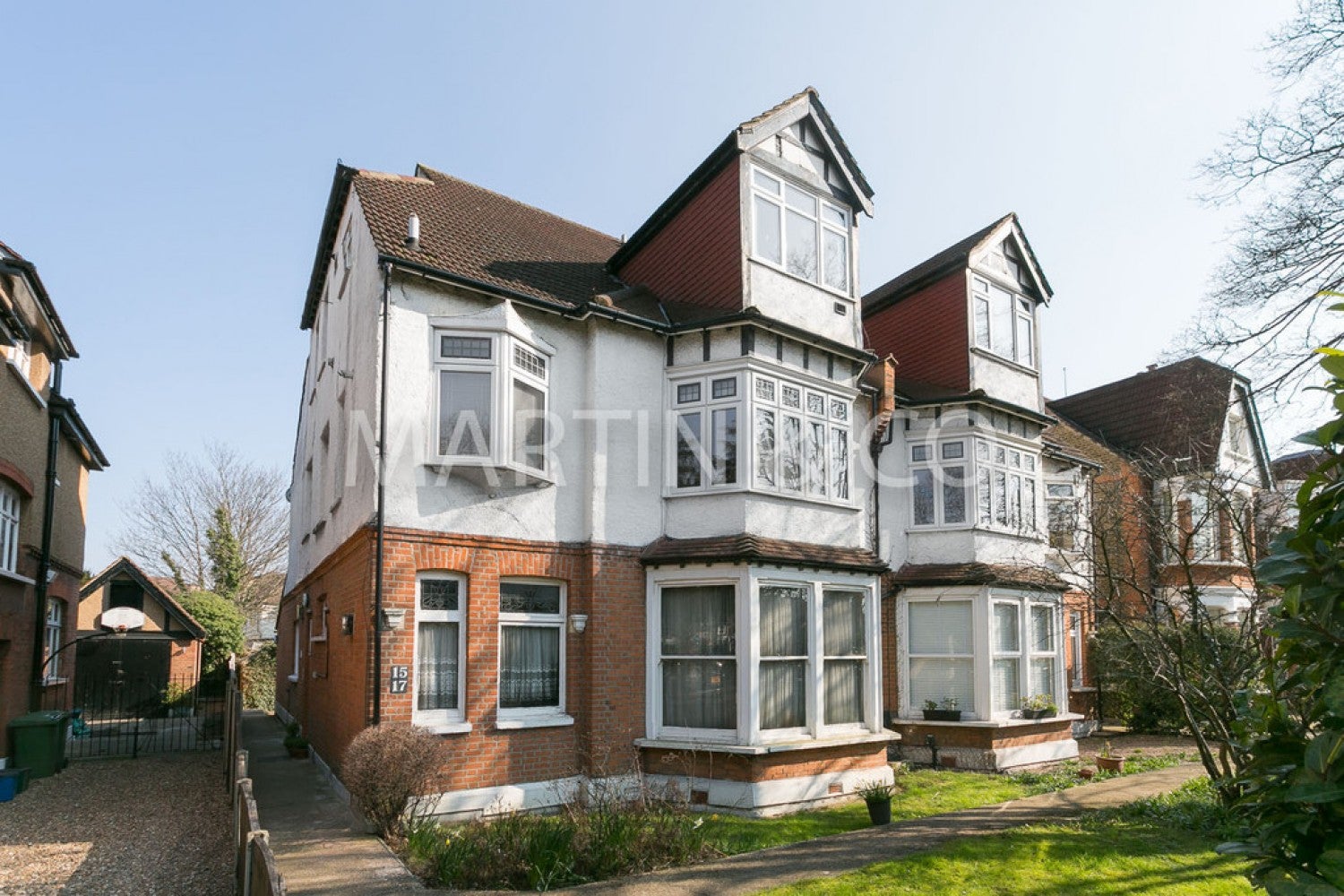 House Woodcote Road in Greater London