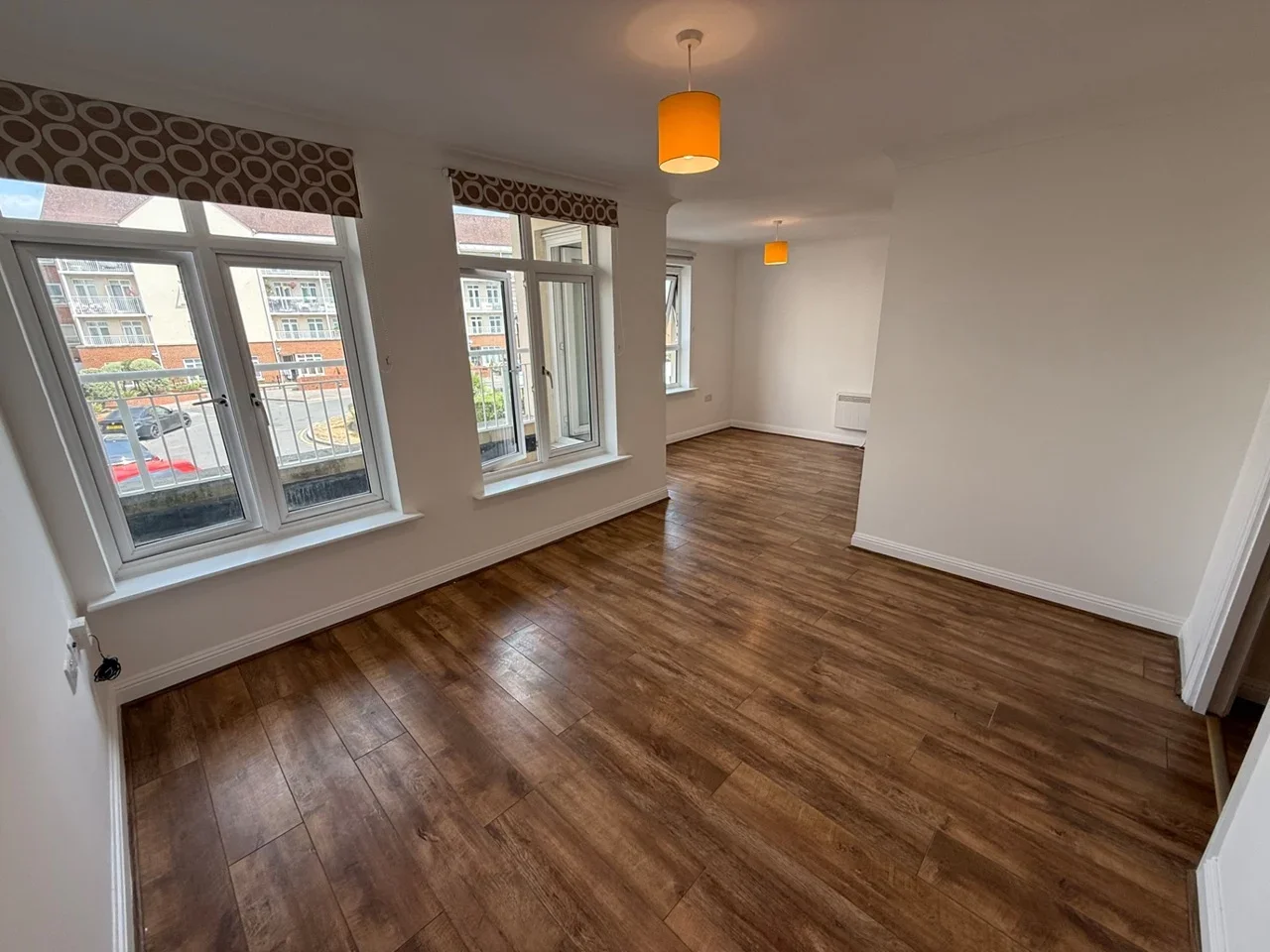 Flat Magdalene Gardens in Greater London