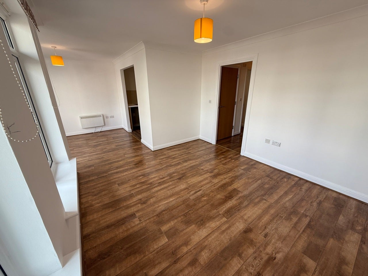 Flat Magdalene Gardens in Greater London