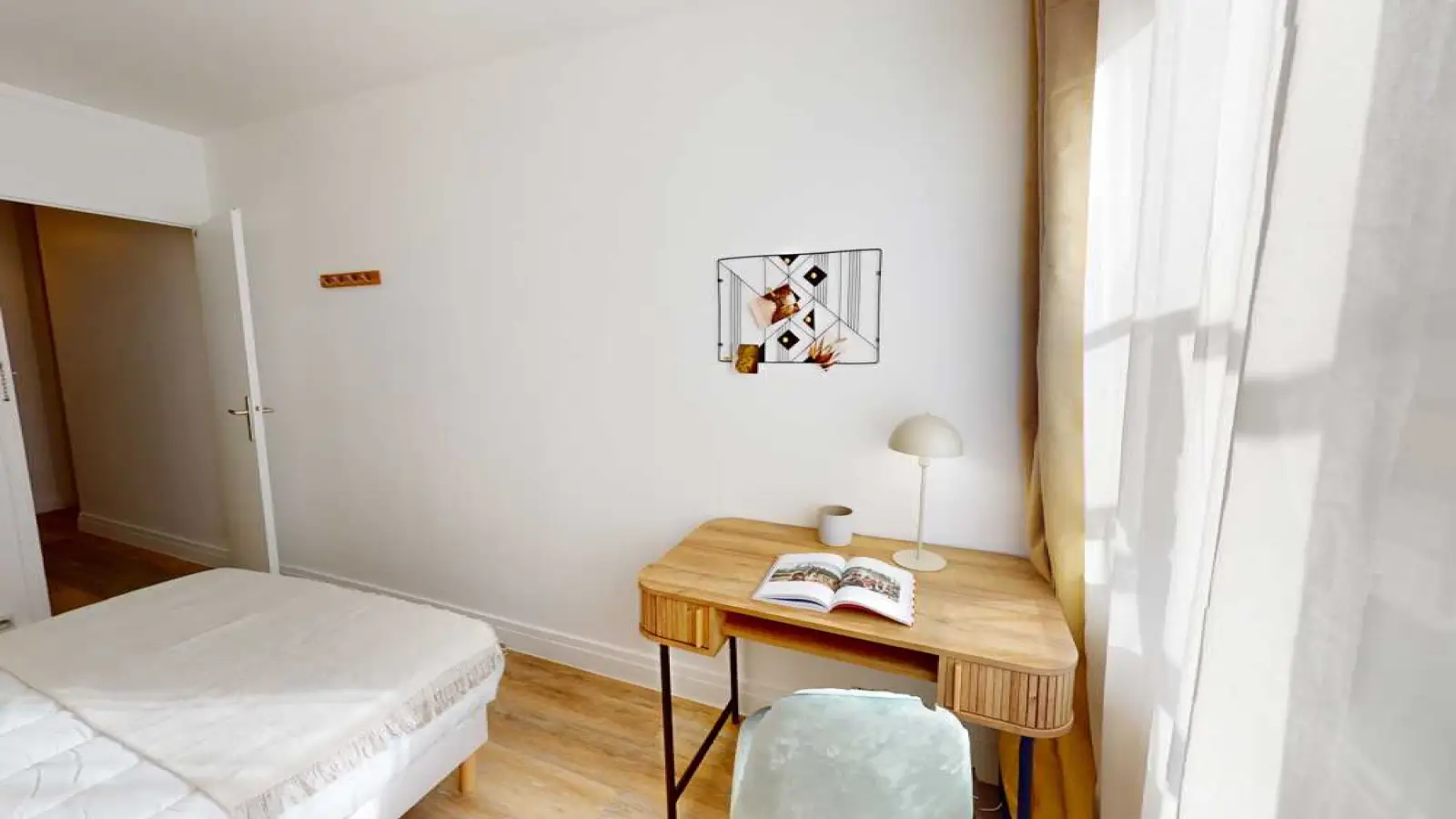 Flat Rue Brancion in Paris