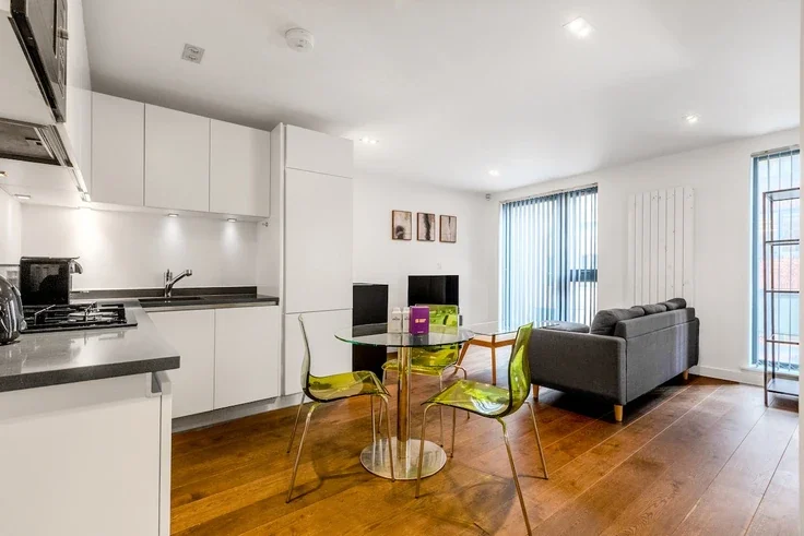 Flat Central Street in Greater London