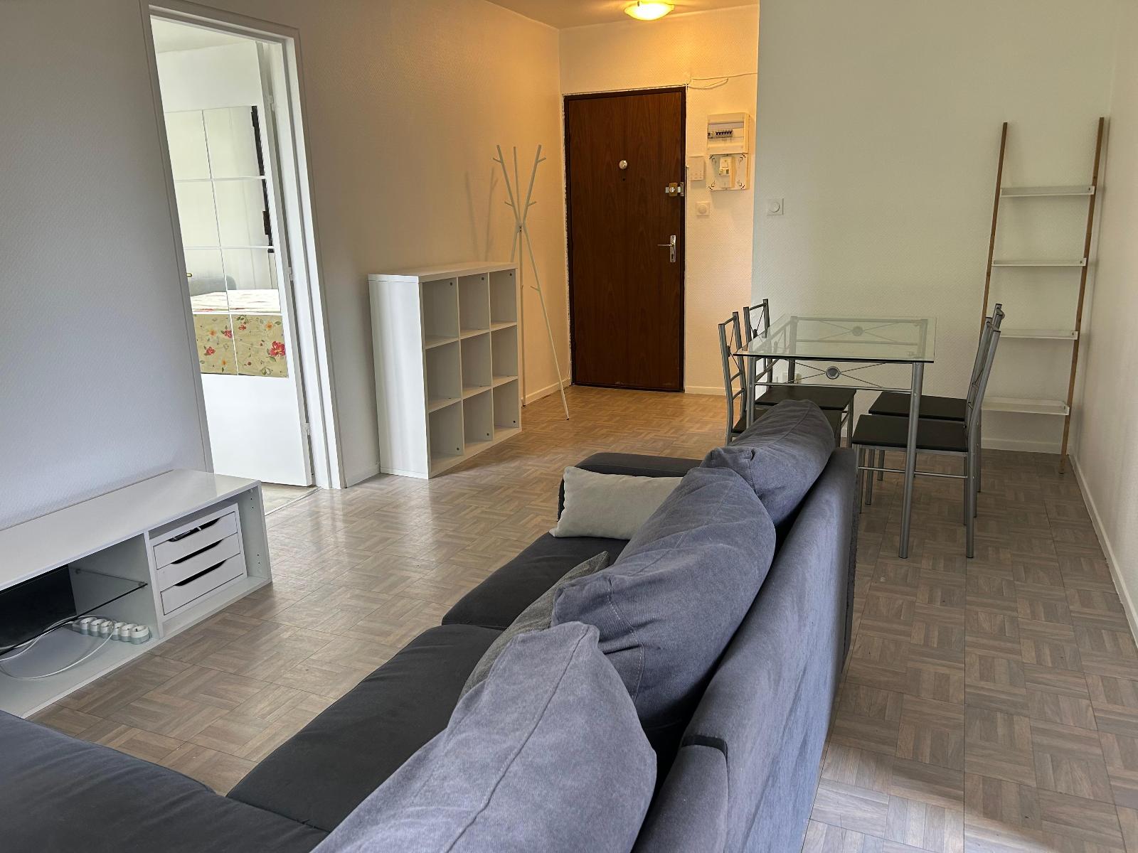 Flat Rue Bernard Lecache in Villeurbanne