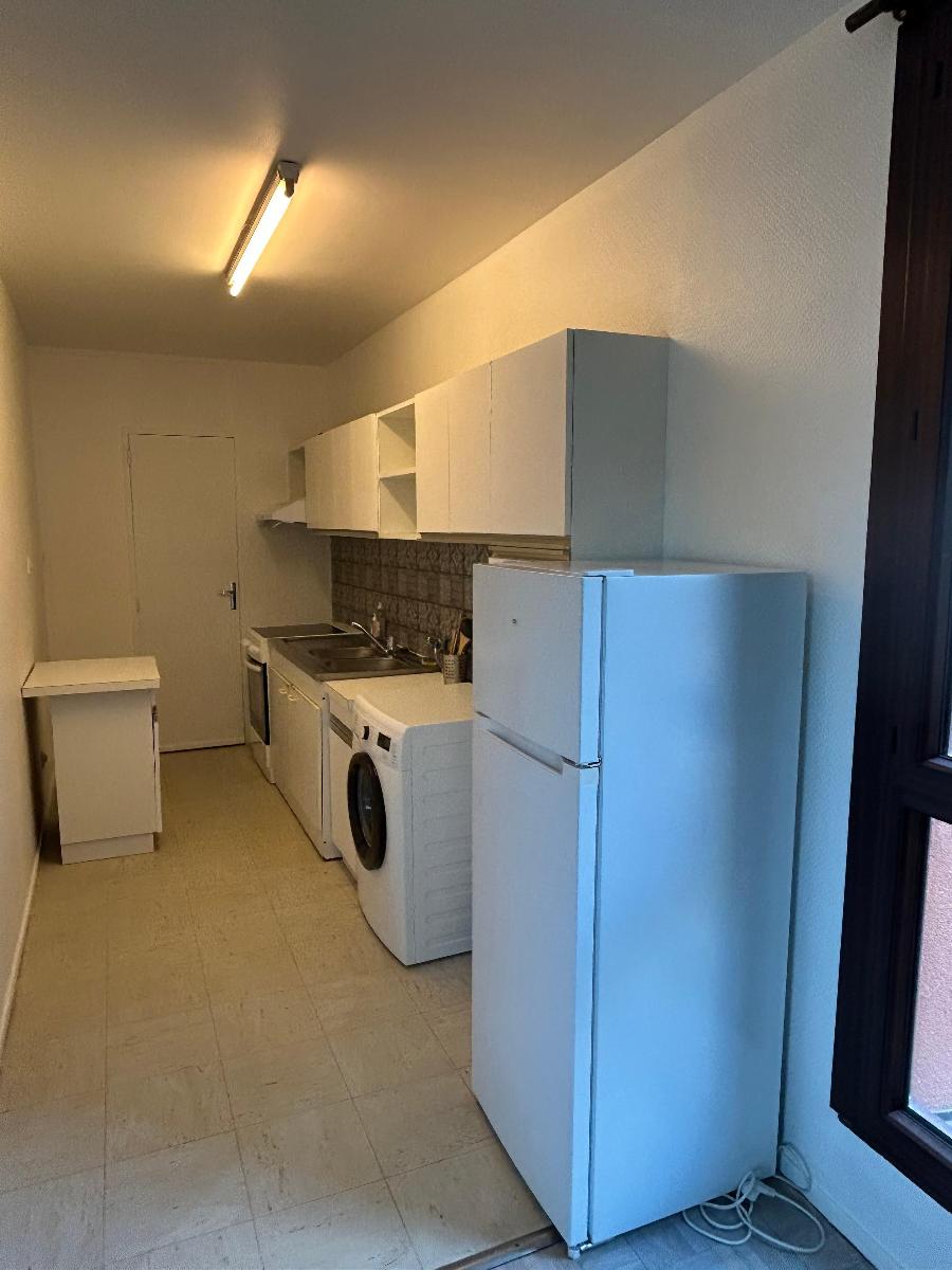 Flat Rue Bernard Lecache in Villeurbanne