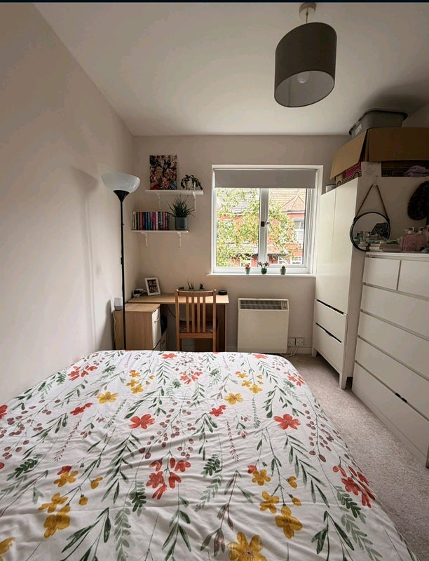 Room Waverley Road in Bristol