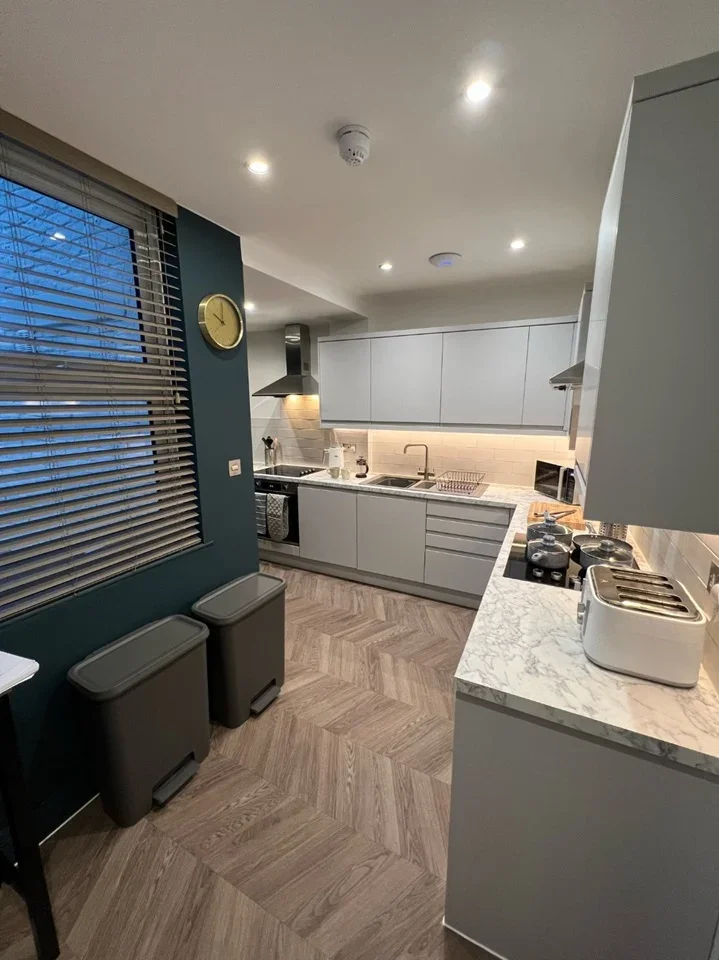 Room Saunders Street in Gillingham