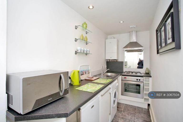 Flat Union Grove in Aberdeen City