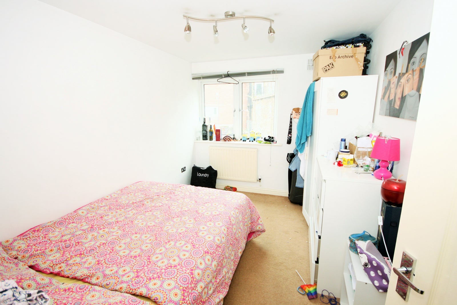 Flat Campbell Road in Greater London