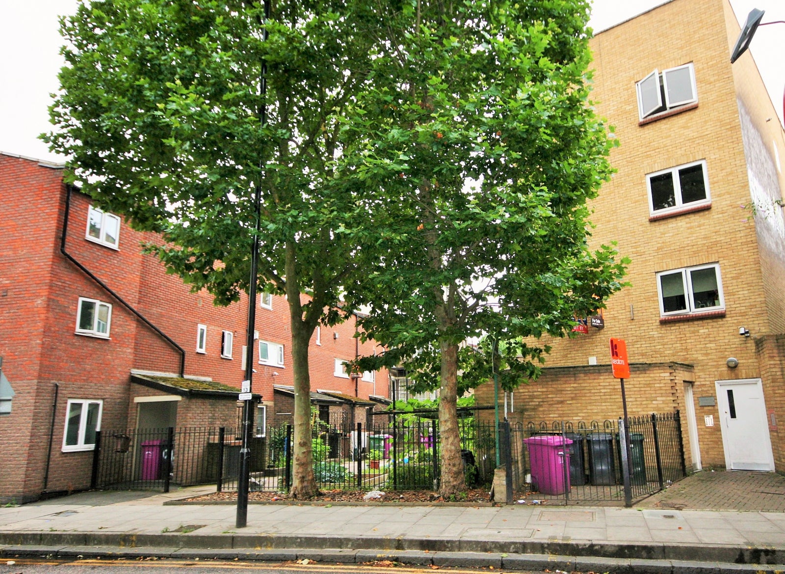 Flat Campbell Road in Greater London