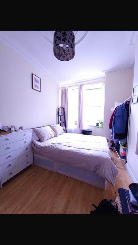 Room Galloway Road in Greater London