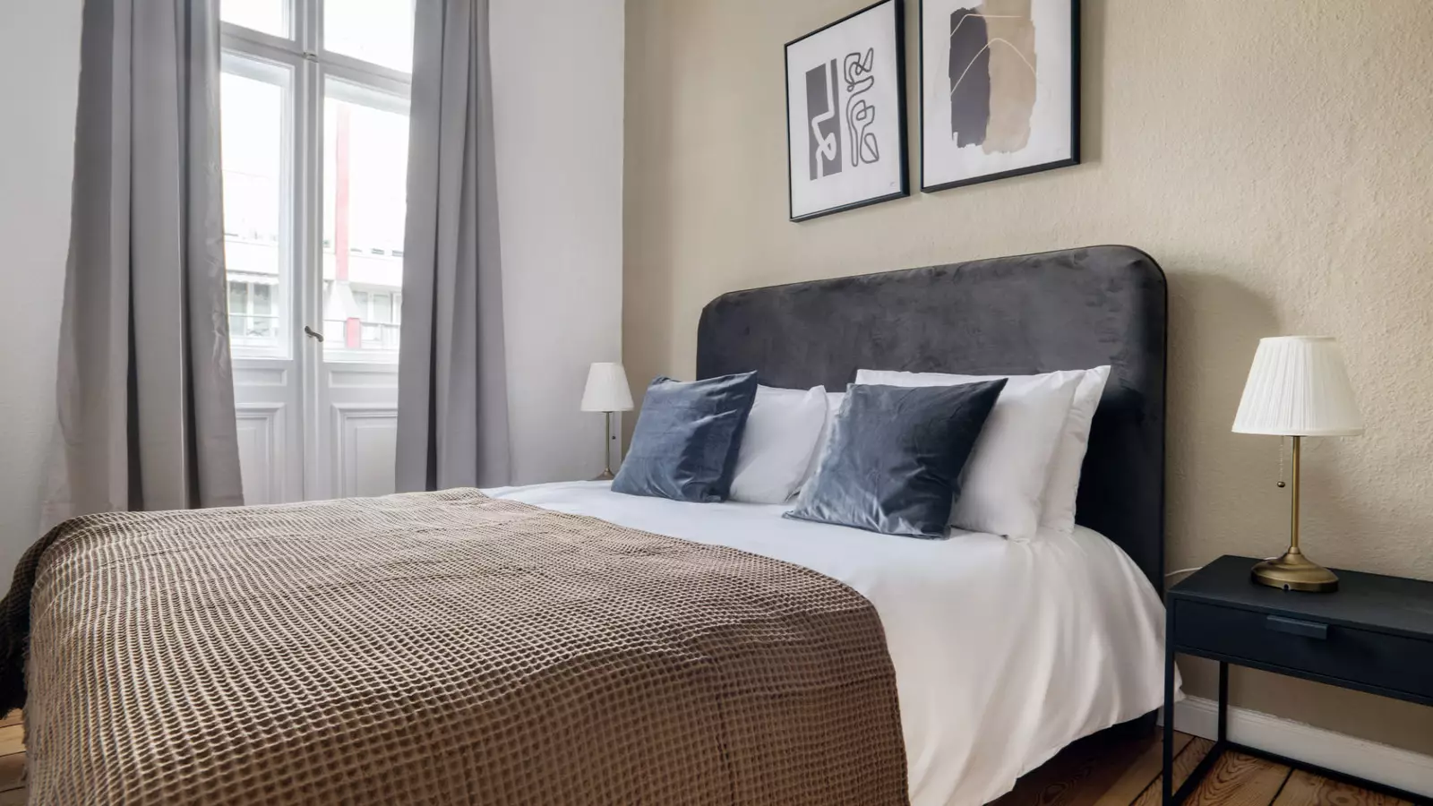 Wohnung Dunckerstraße in Berlin