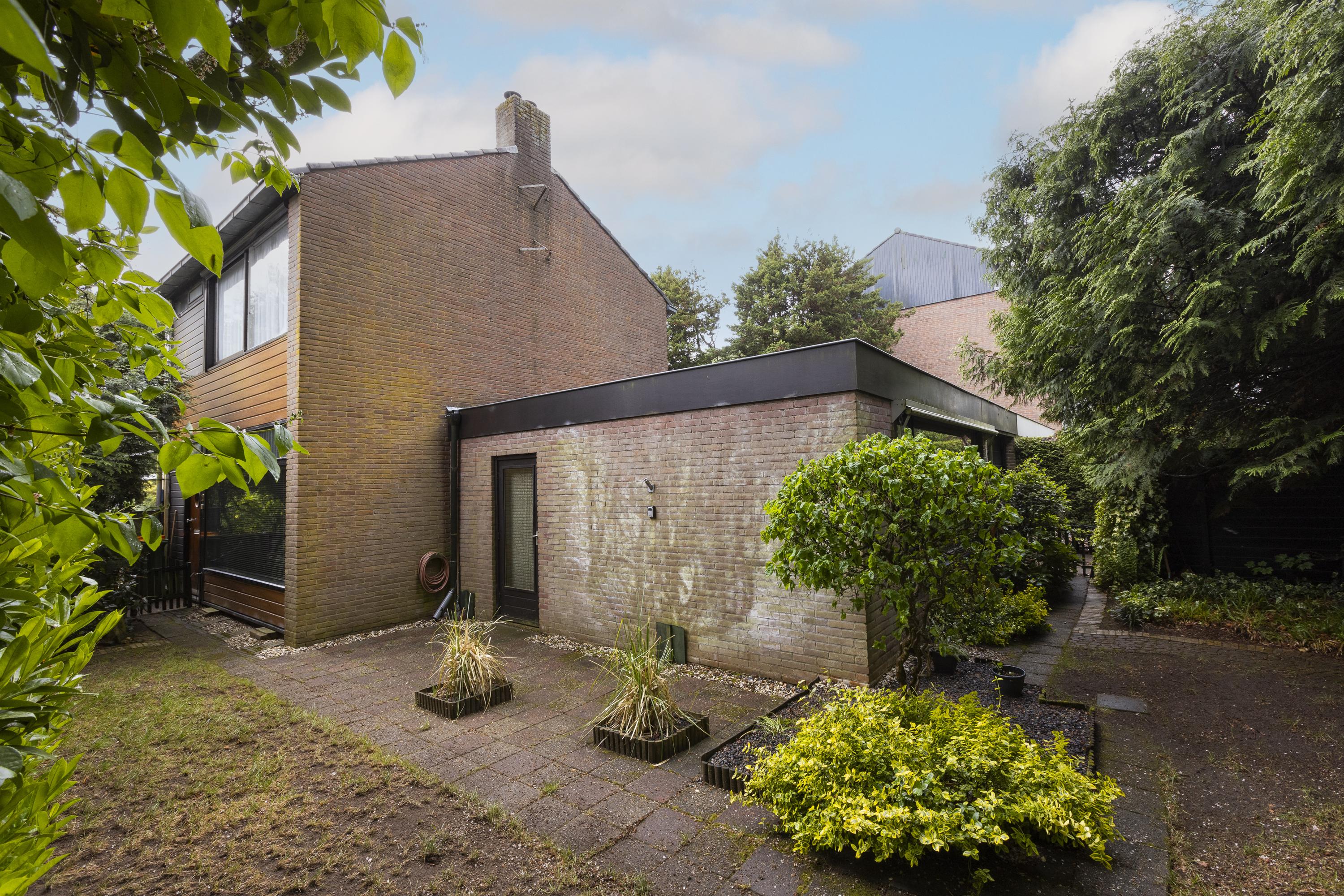 Huis Van Anrooylaan 12 in Ede