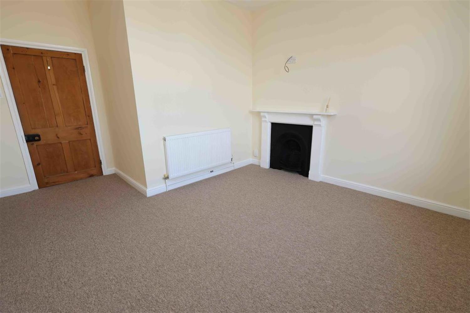 Flat Woodlands Road in Clevedon