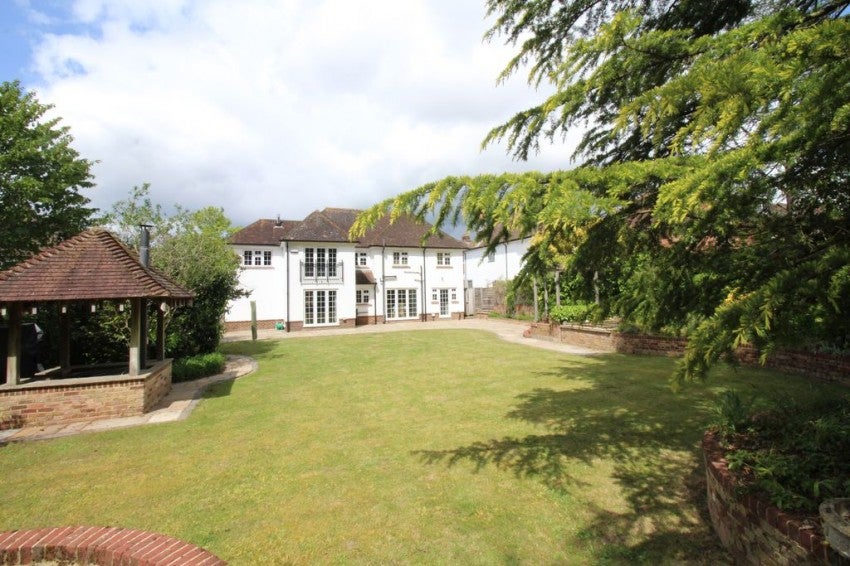 House Woodfield Avenue in Tonbridge and Malling