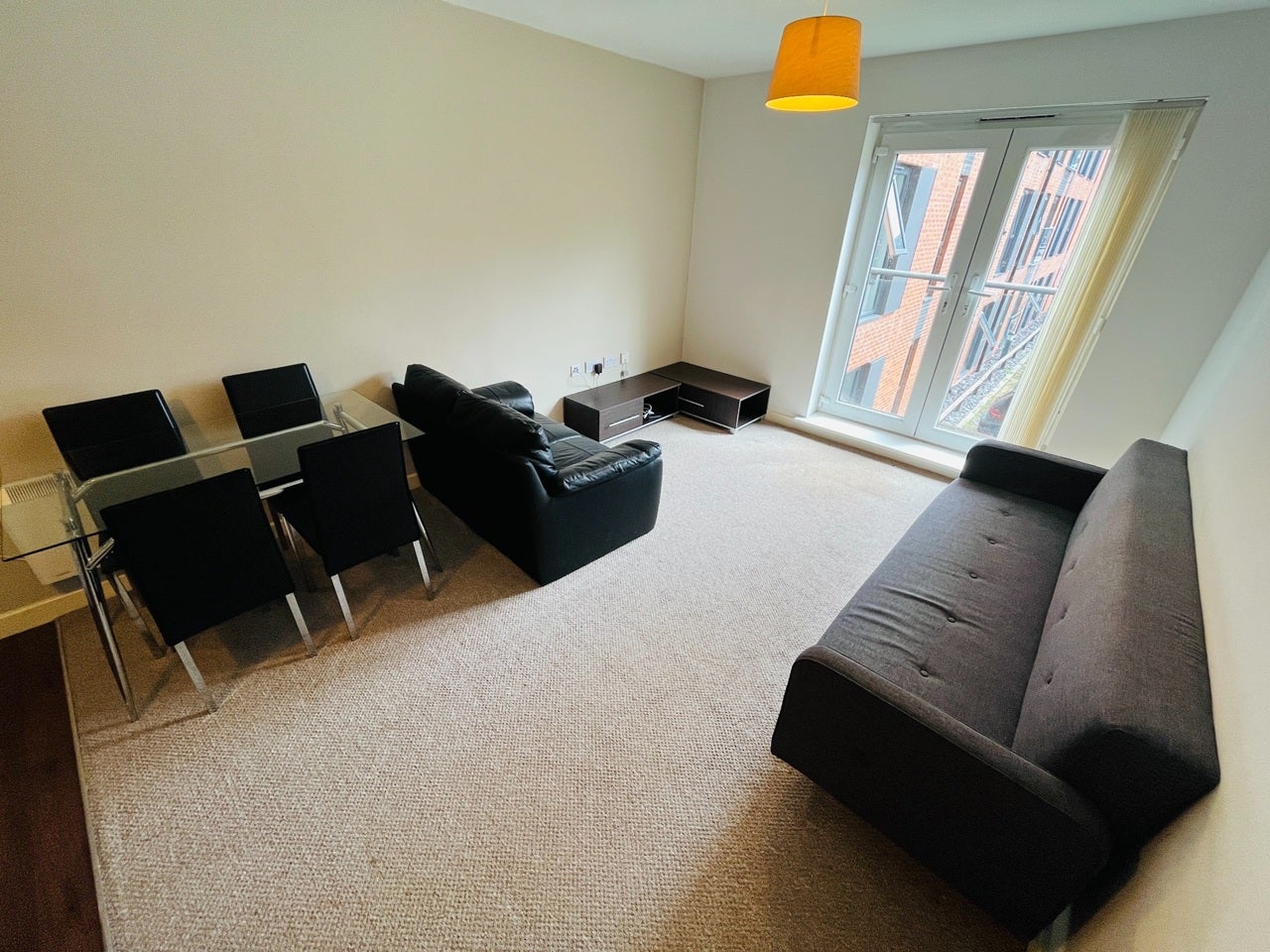 Flat Ordsall Lane in Salford