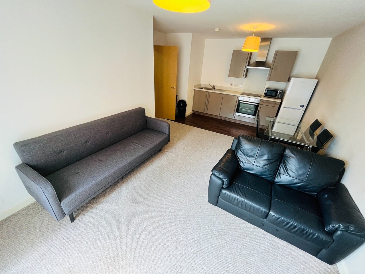 Flat Ordsall Lane in Salford