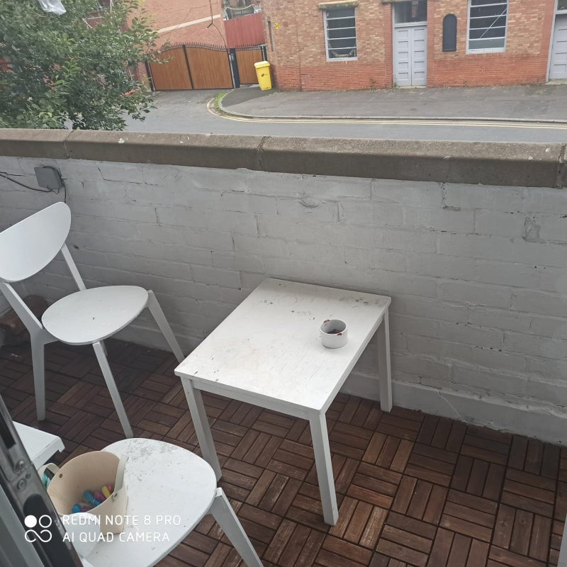 Room Clarendon Street in Manchester