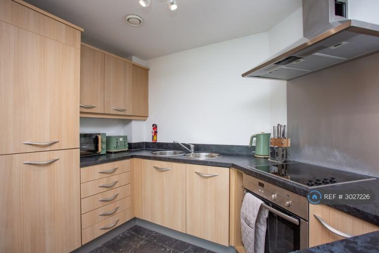 Flat Worsdell Drive in Gateshead