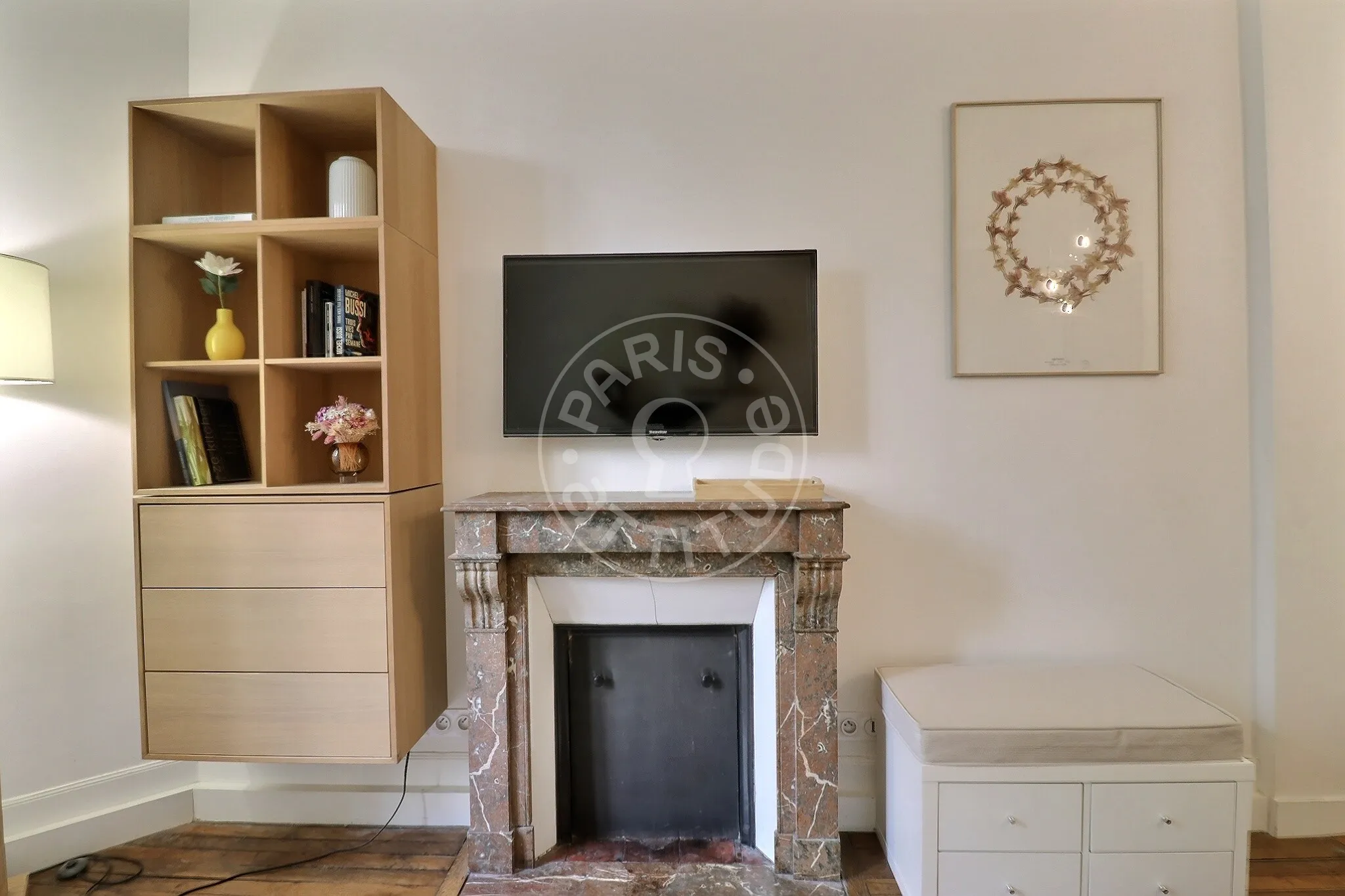 Flat Rue Fenoux in Paris