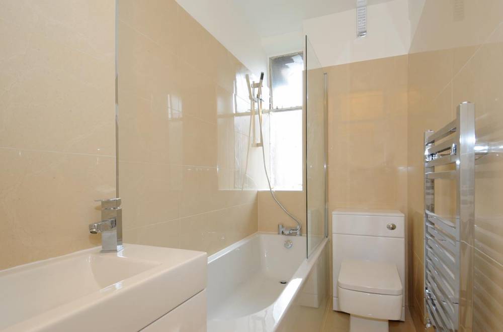 Flat Eamont Street in City of Westminster