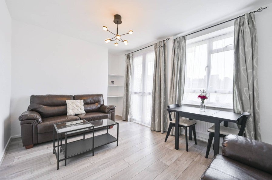 Flat Charlbert Street in City of Westminster