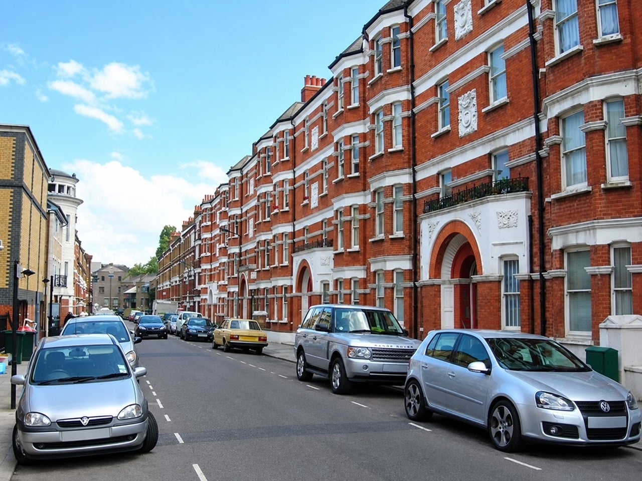Flat Rushcroft Road in Greater London