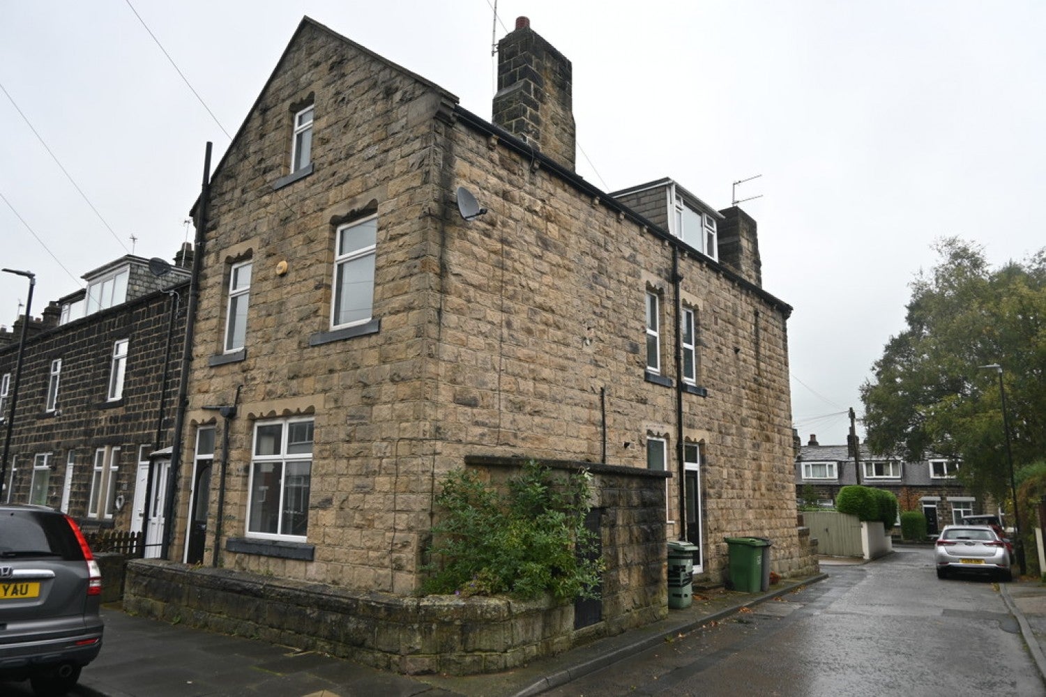 House Park Gate Crescent in Leeds