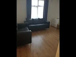 Flat Chandos Road in Greater London