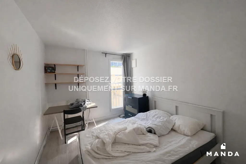 Room Rue Haute du Montoir in Cergy