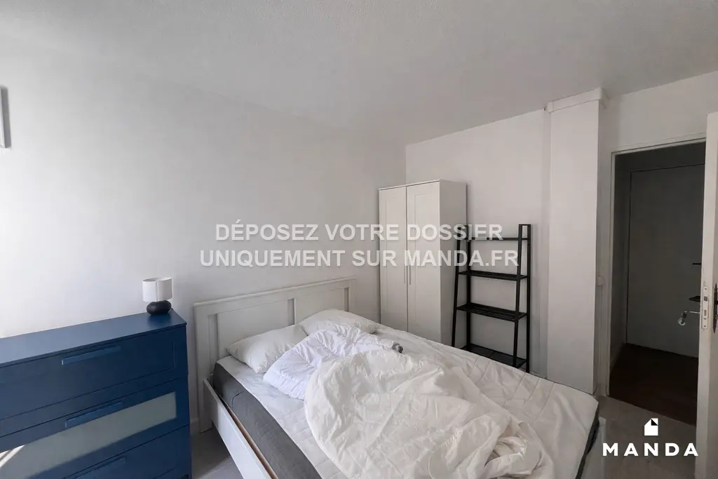 Room Rue Haute du Montoir in Cergy