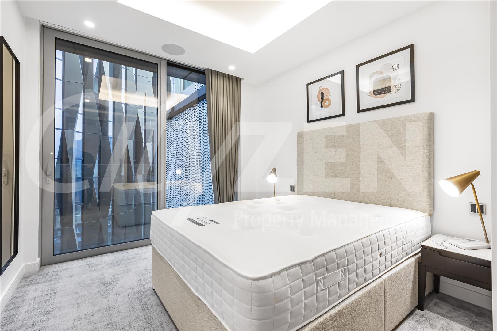 Flat Minories in City of London