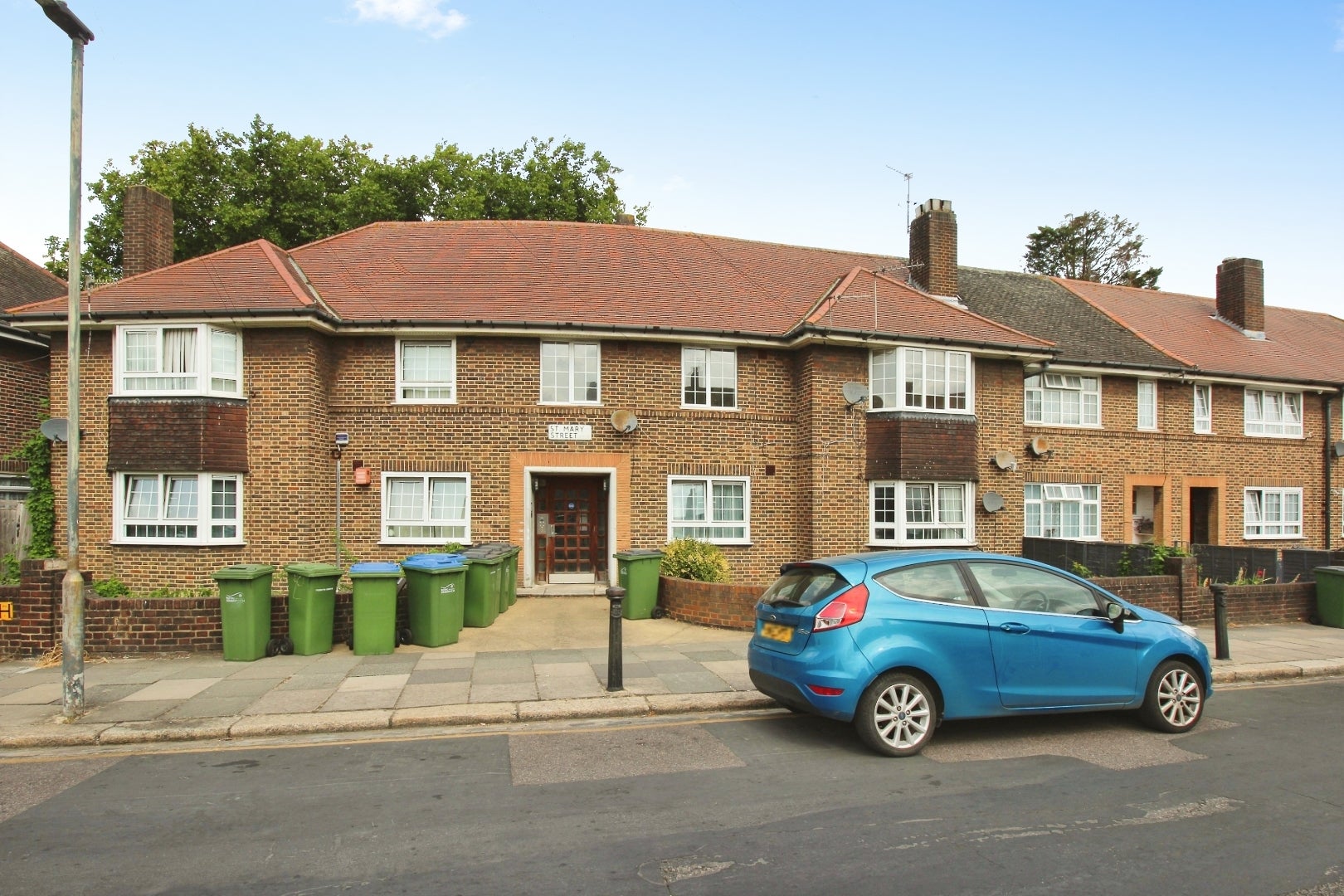 Flat St Mary Street in Greater London