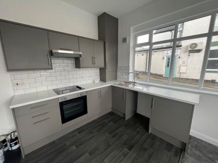 Flat The Hollow in Hinckley and Bosworth