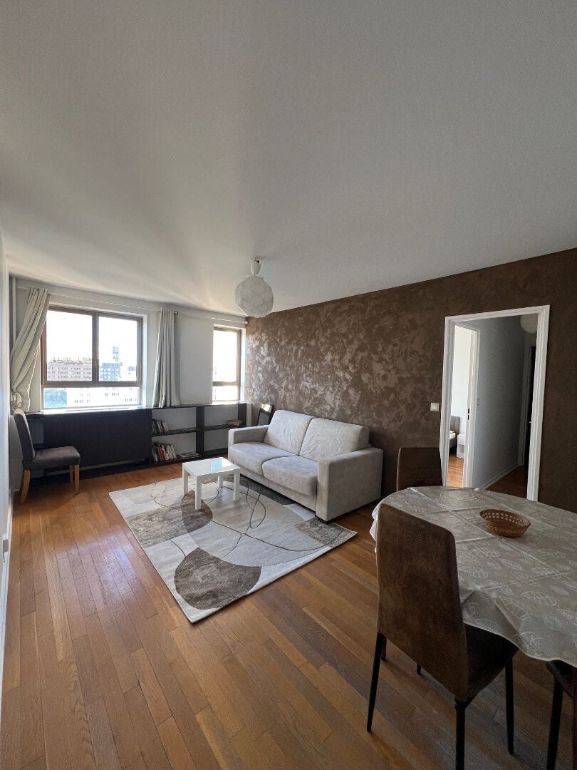 Appartement Rue Bisson à Paris