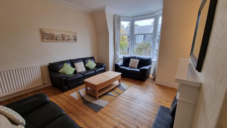 Flat Great Western Place in Aberdeen City