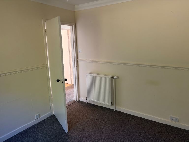 Flat Pentland Crescent in Dundee