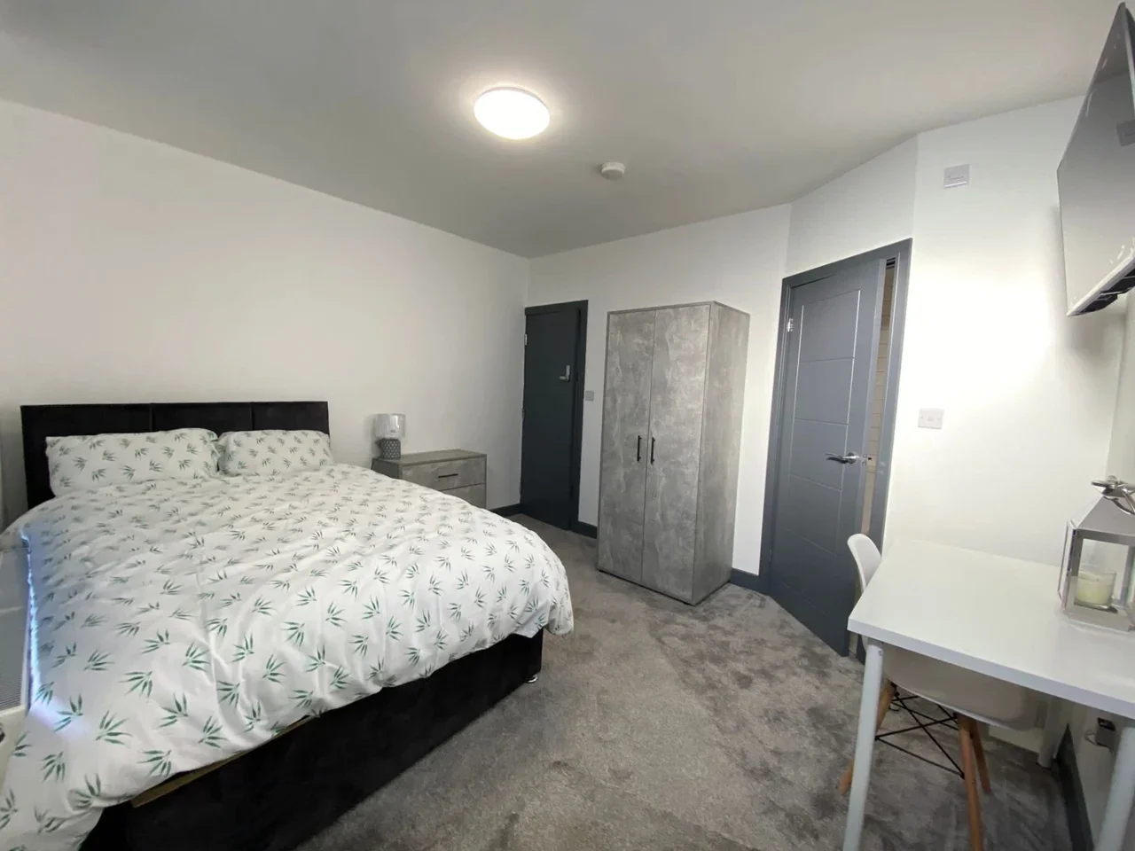 Room Basil Street in Stockport