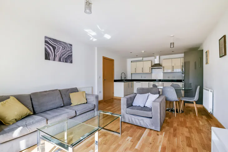 Flat Osterberg Road in Dartford