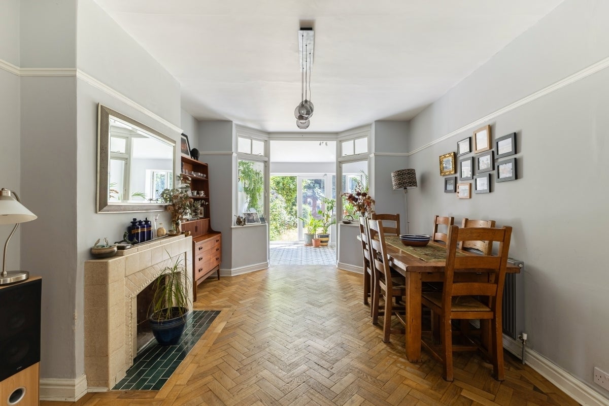 House Canterbury Grove in Greater London