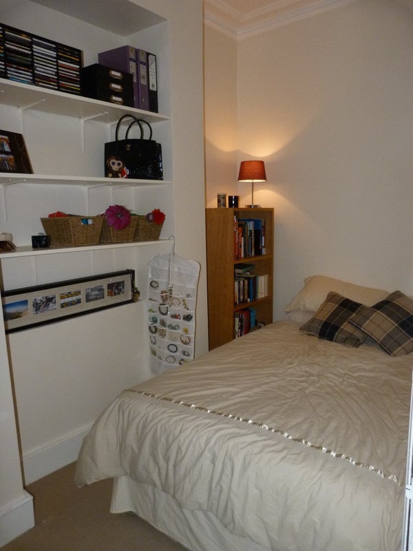 Flat Tregothnan Road in Greater London