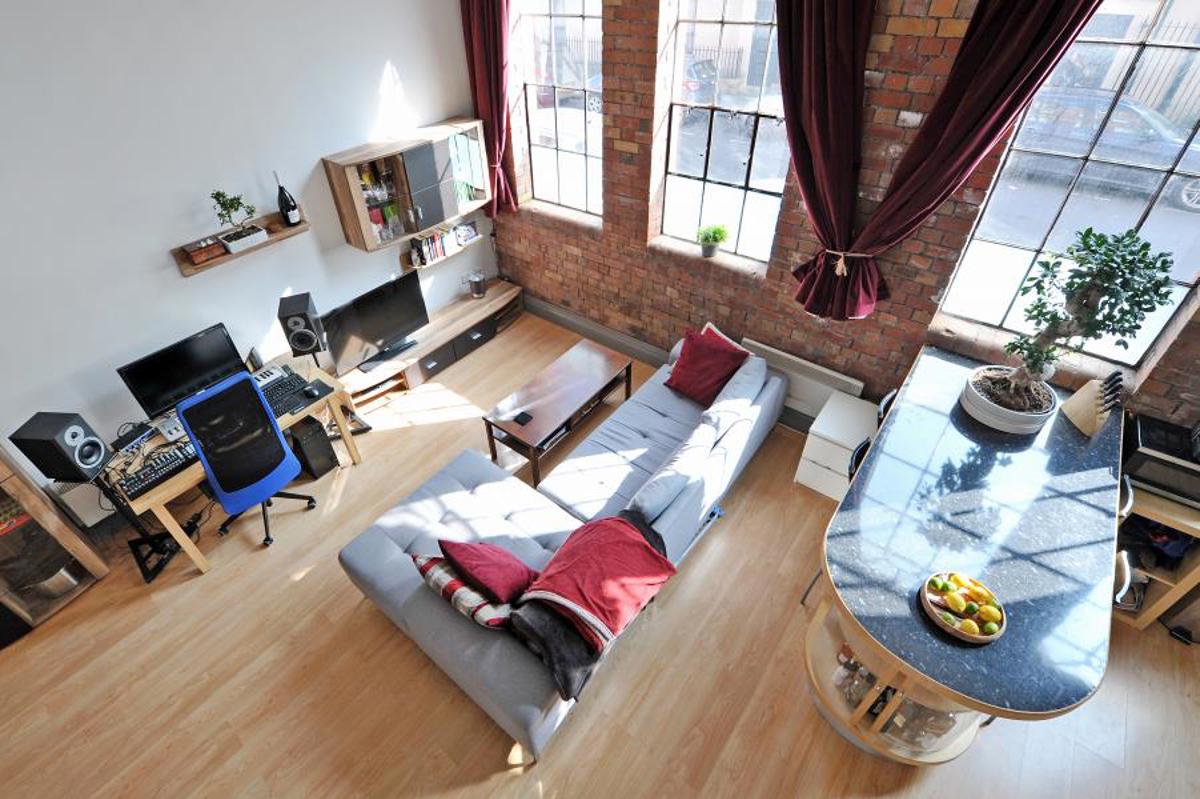 Flat Wilson Street in Bristol
