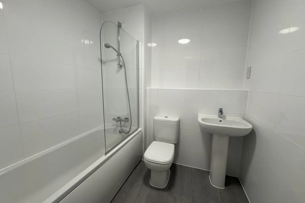 Flat Bracken Way in Aylesbury