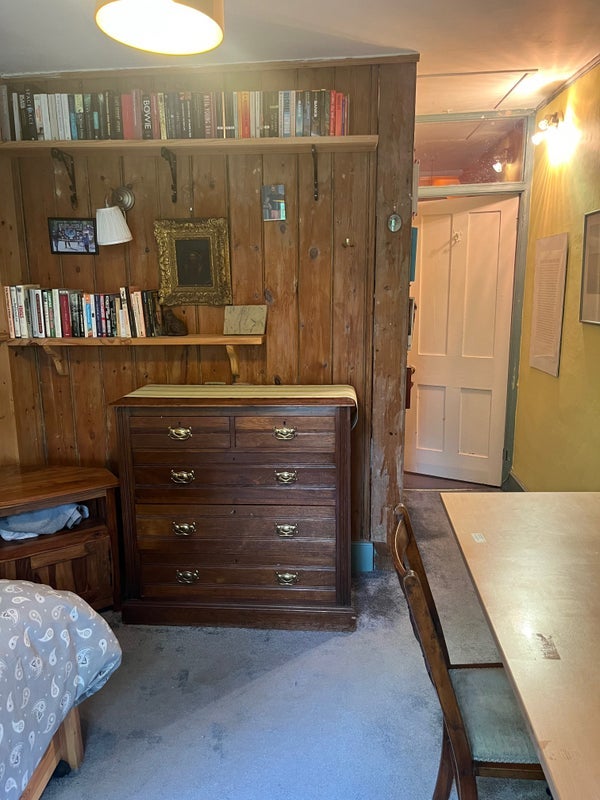 Room Leytonstone Road in Greater London