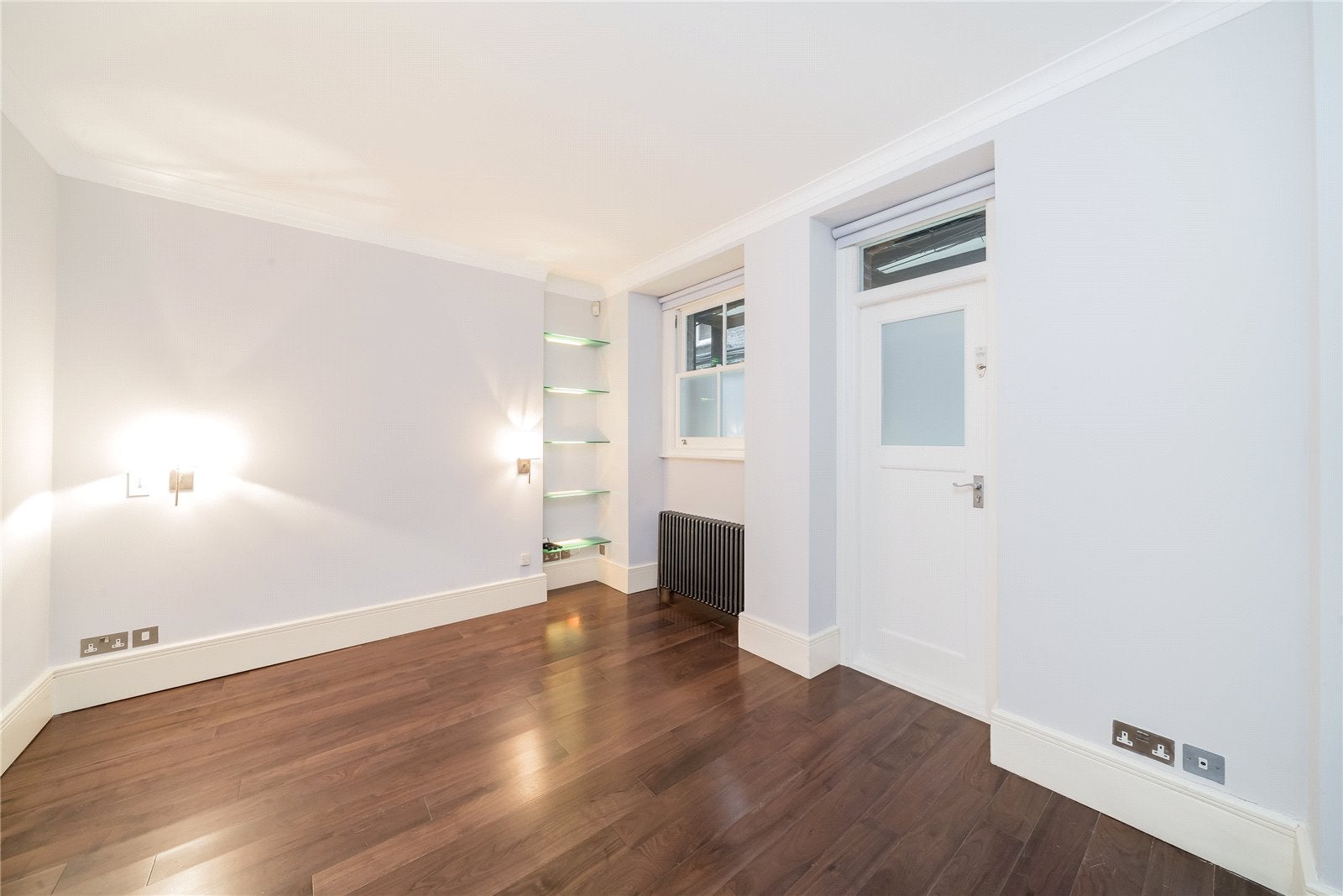 Flat Drayton Gardens in Greater London