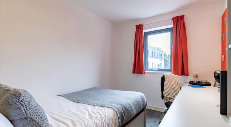 Room Beaverbank Place in City of Edinburgh