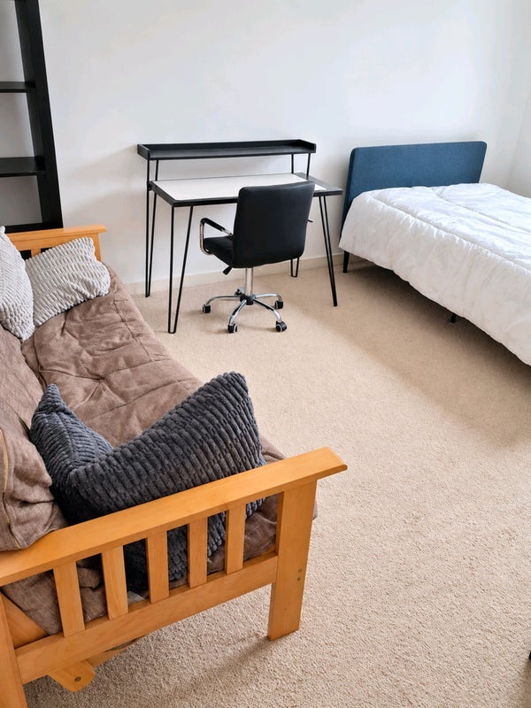 Room Lamb's Passage in Greater London