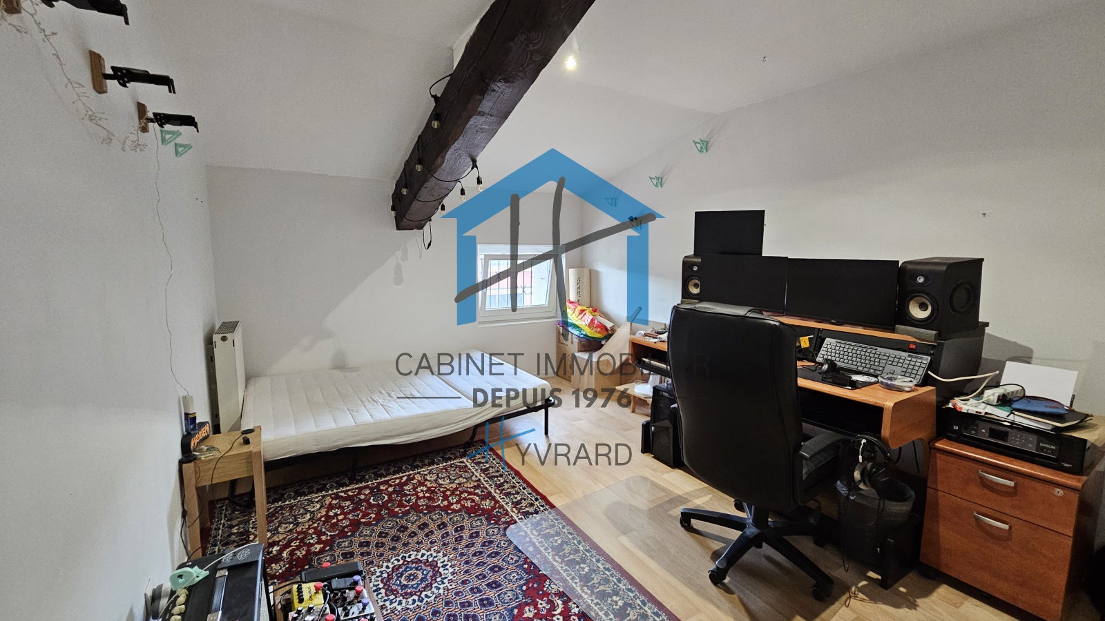 Appartement Place Neyrand-Thiollière à Lorette