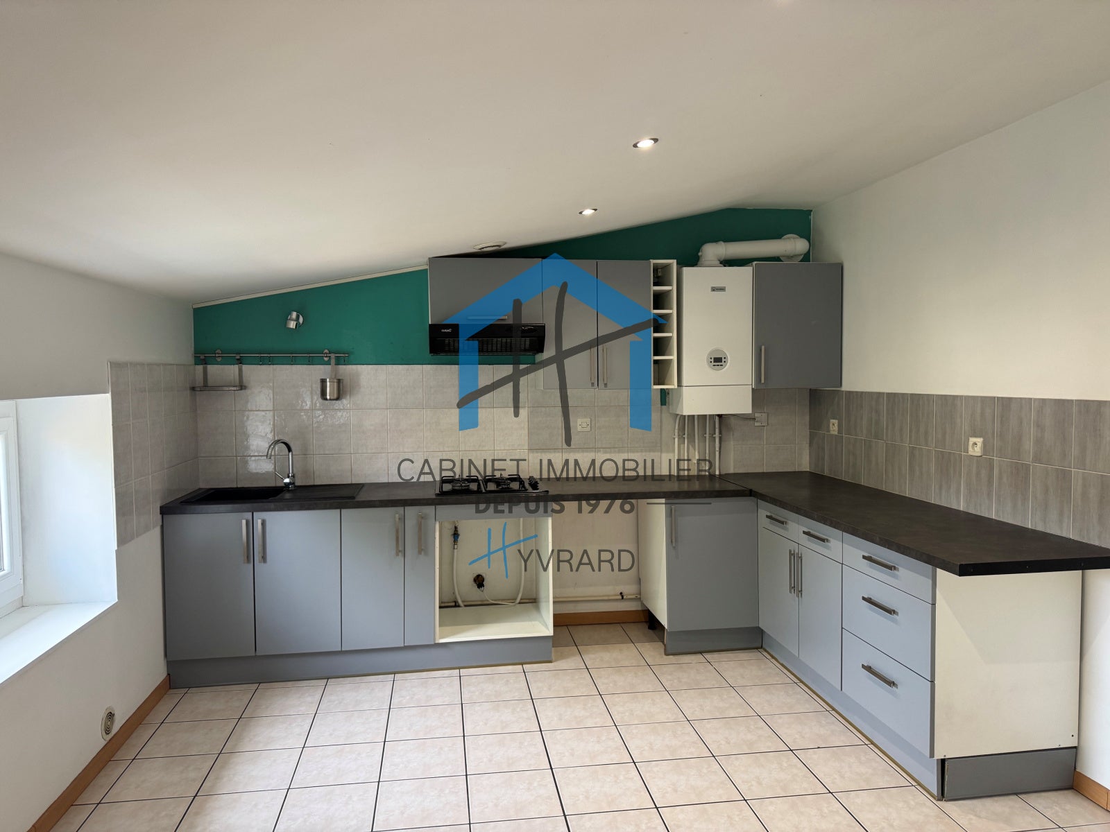 Appartement Place Neyrand-Thiollière à Lorette