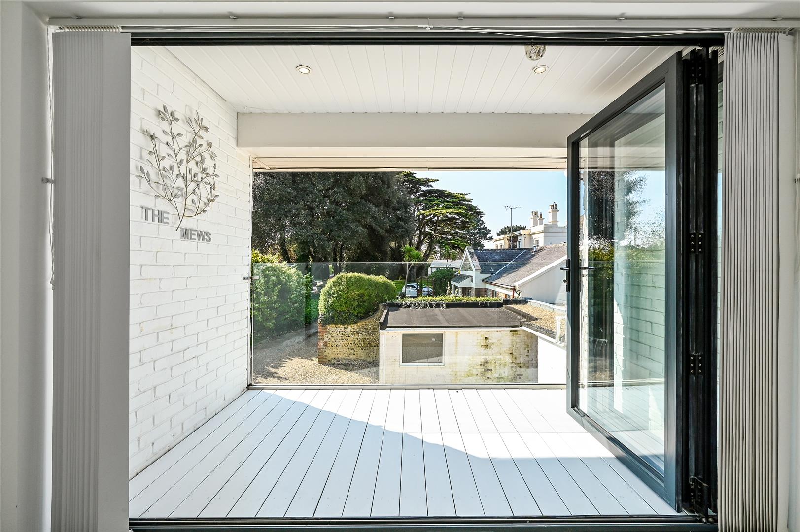 Flat Worthing Road in Arun